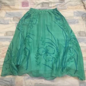 EUC maxi skirt